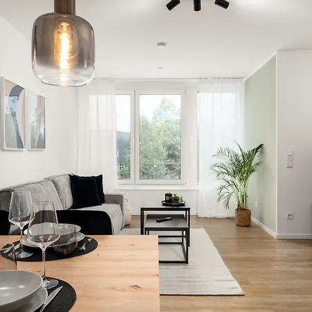 Shiny Homes - Center With Parking Place *