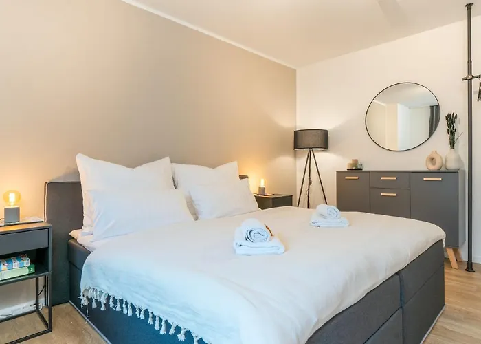 Shiny Homes - Center With Parking Place Gütersloh