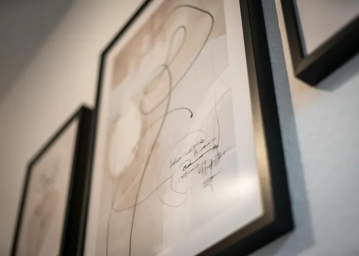 Shiny Homes - Center With Parking Place 公寓 居特斯洛