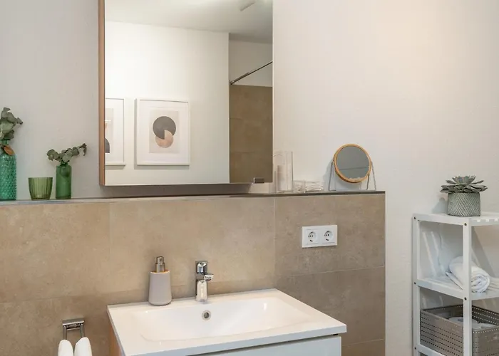 Shiny Homes - Center With Parking Place Gütersloh