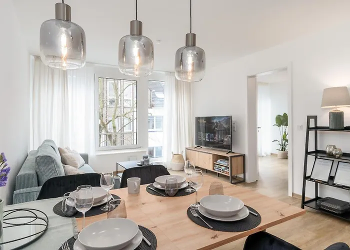 公寓 Shiny Homes - Center With Parking Place