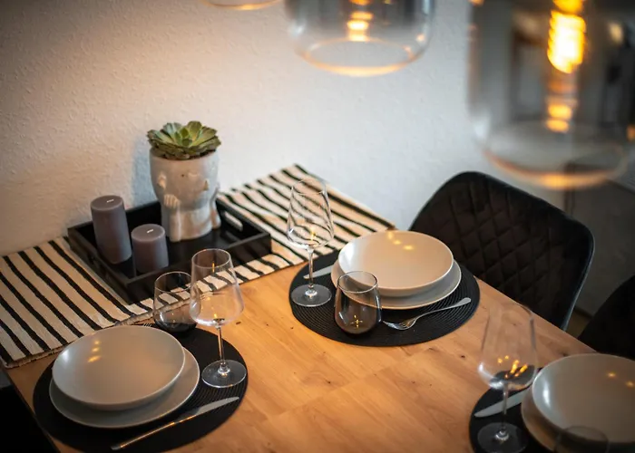 Shiny Homes - Center With Parking Place Gütersloh