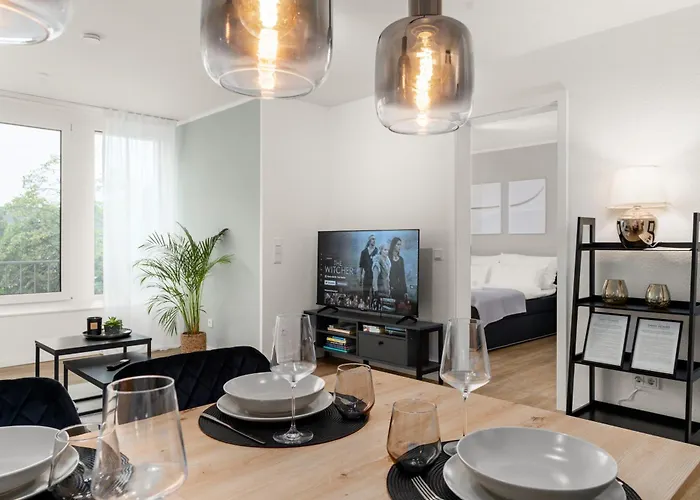 公寓 Shiny Homes - Center With Parking Place